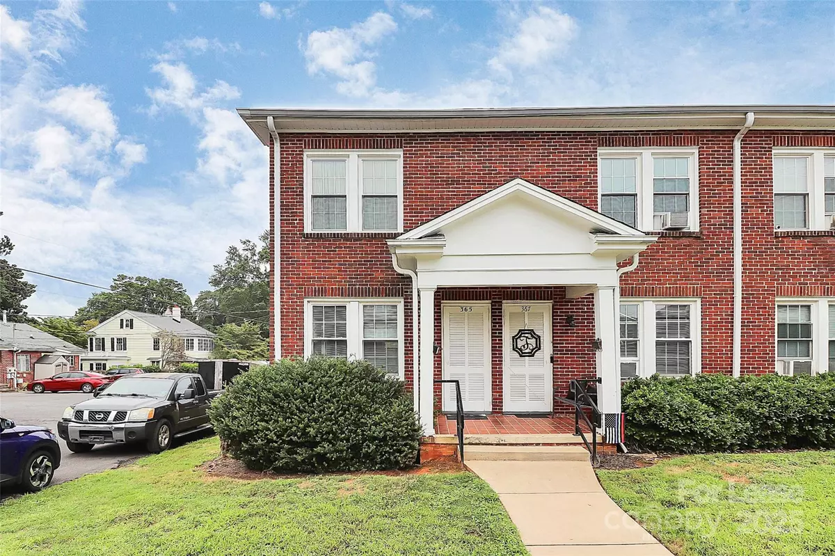 Gastonia, NC 28052,365 W 8th AVE