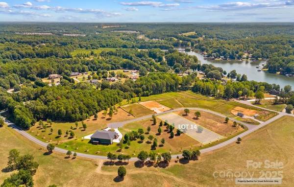 125 Bentley CT #14, Troutman, NC 28166
