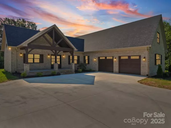 4208 Blanchard CIR, Indian Trail, NC 28079