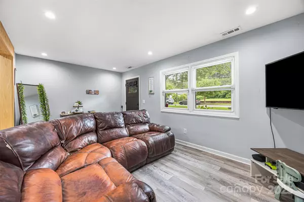 Charlotte, NC 28206,3801 Sofley RD