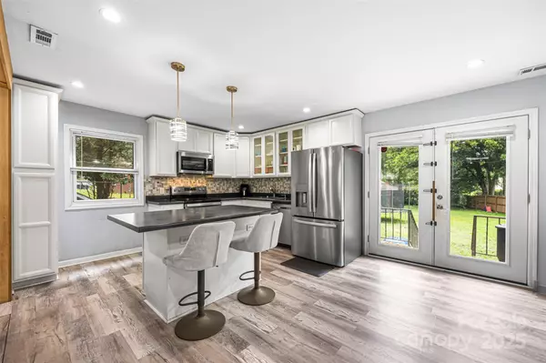 Charlotte, NC 28206,3801 Sofley RD