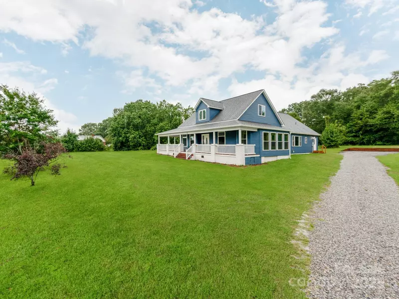 776 S Grove ST #EXT, Lincolnton, NC 28092