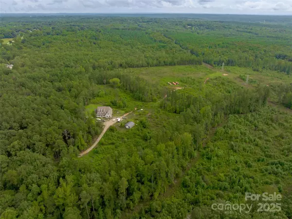 Great Falls, SC 29055,5241 Knopf DR