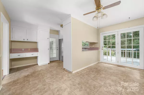 Belmont, NC 28012,123 Forest DR