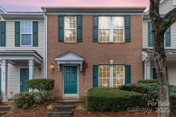 8310 Shinkansen DR, Charlotte, NC 28213