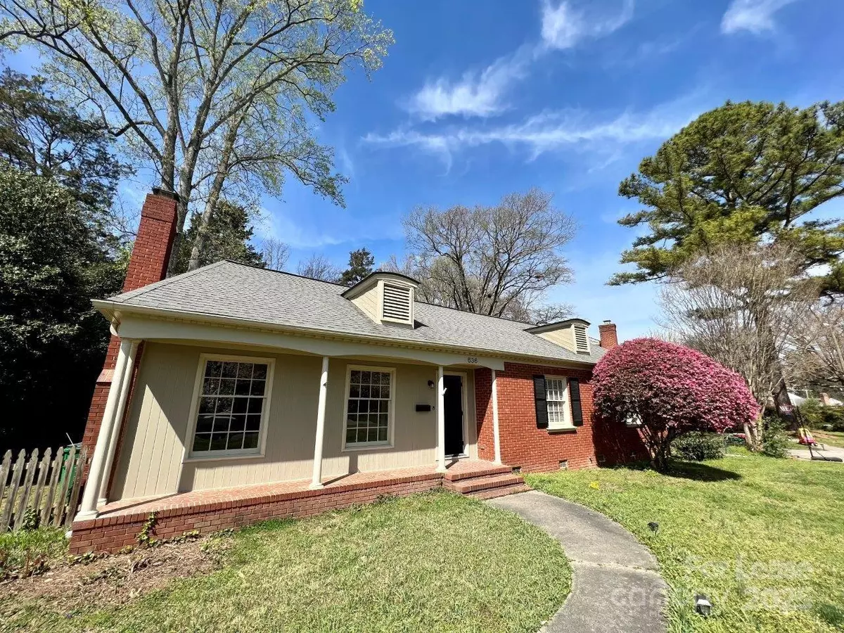 Charlotte, NC 28209,636 Reynolds DR