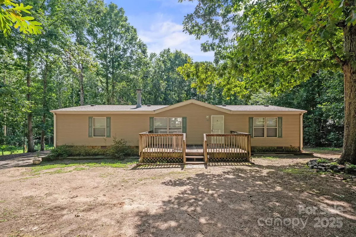 Maiden, NC 28650,3903 Benny Shrum LN