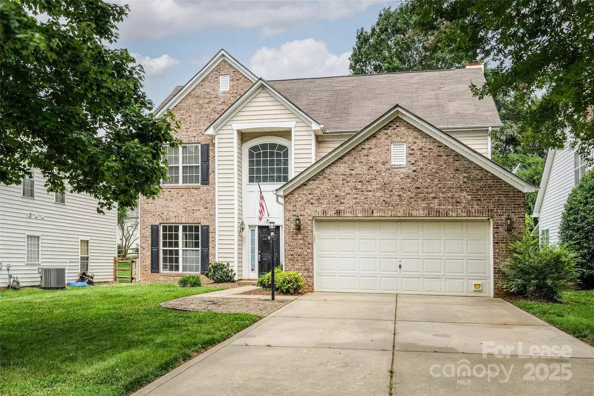 Huntersville, NC 28078,16017 Woodcote DR