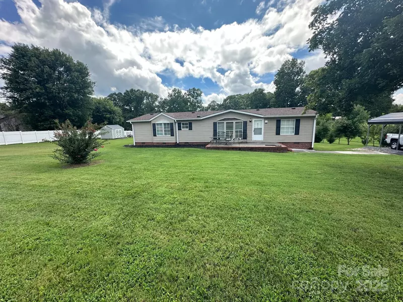 5173 N Highway 601 HWY, Mocksville, NC 27028