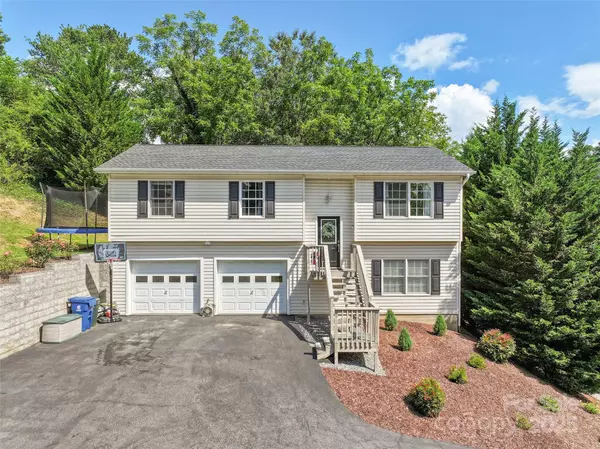 Canton, NC 28716,177 Rhoda ST