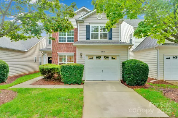 6510 Avonlea CT, Charlotte, NC 28269