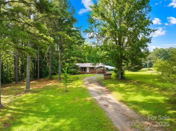2333 Howells Ferry RD, Hickory Grove, SC 29717