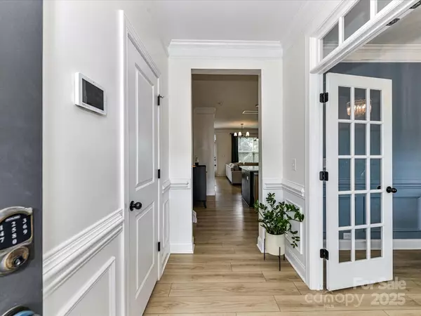 Belmont, NC 28012,2005 Laurel Village CIR