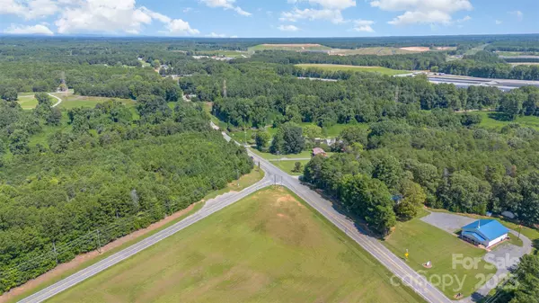 Sherrills Ford, NC 28673,000 Slanting Bridge RD