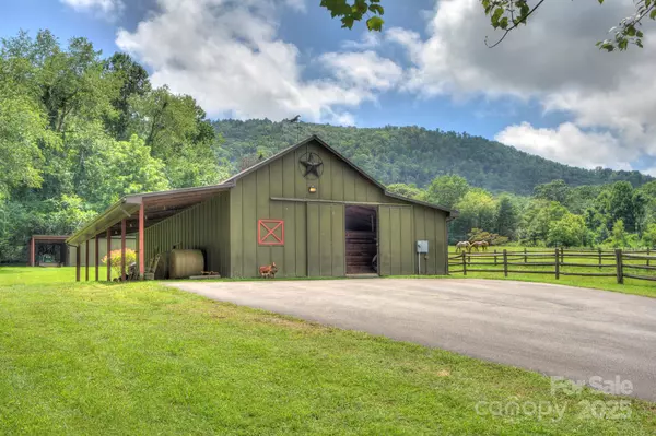 Fletcher, NC 28732,193 Duncan Creek RD