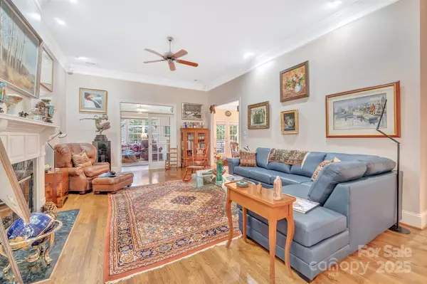 Mooresville, NC 28117,723 Beaten Path RD