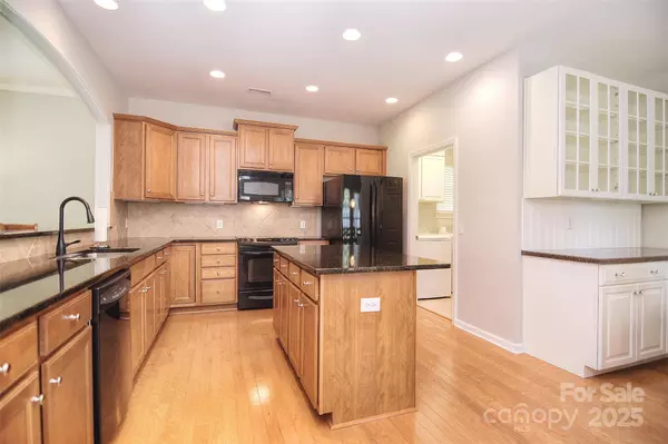 Indian Land, SC 29707,1008 Magpie CT