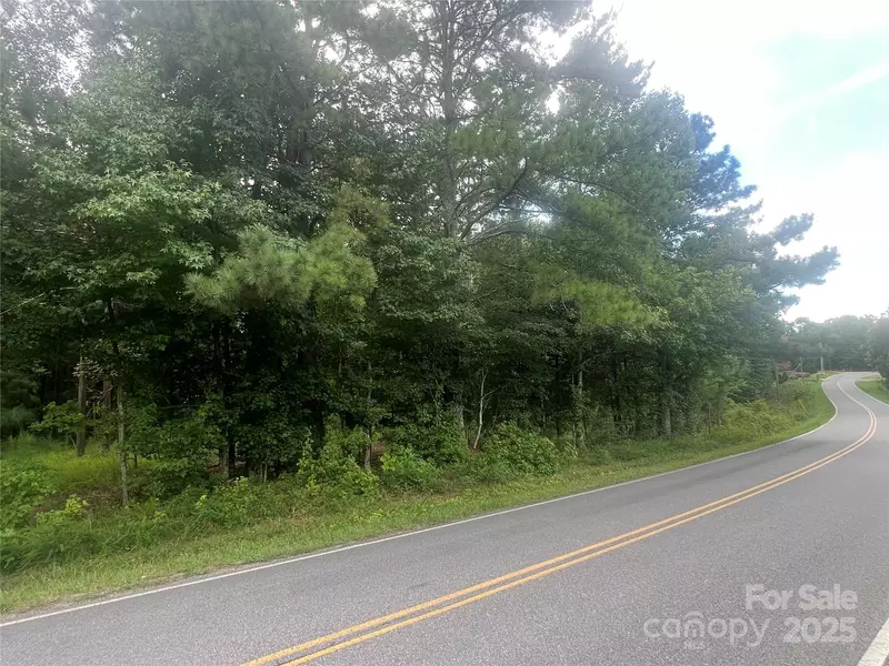 6017 Pagemont RD, Kannapolis, NC 28081