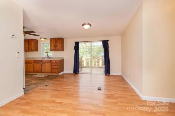 Asheville, NC 28806,35 Vinewood CIR