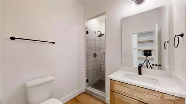 Mt Ulla, NC 28125,472 Bellingshire DR