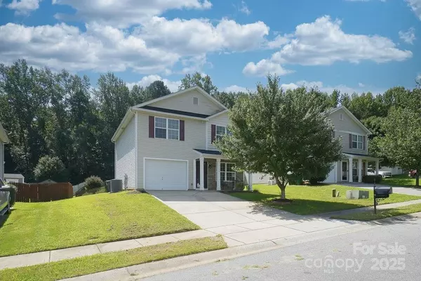 3130 Osceola LN, Charlotte, NC 28269
