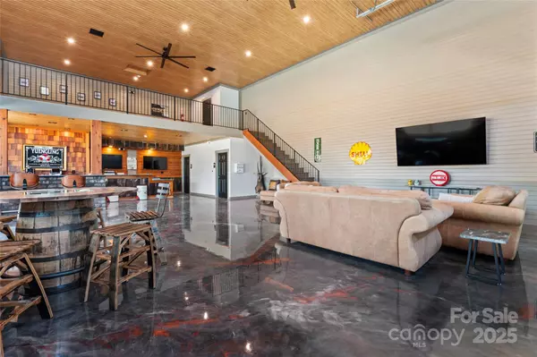 Mooresville, NC 28117,144 McCrary RD #705