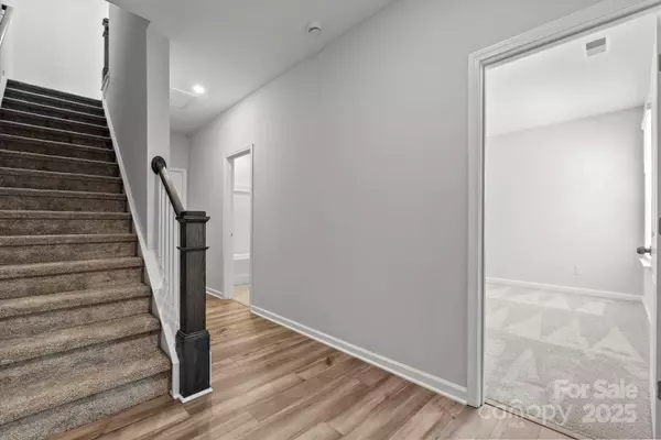 Sherrills Ford, NC 28673,7149 Brookview LN