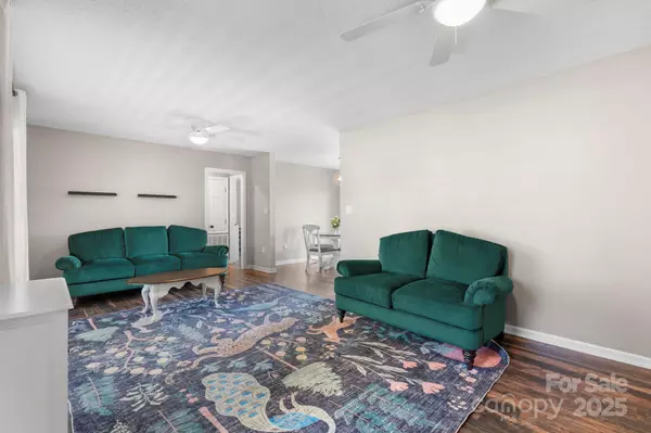 Vale, NC 28168,5078 Tonys WAY