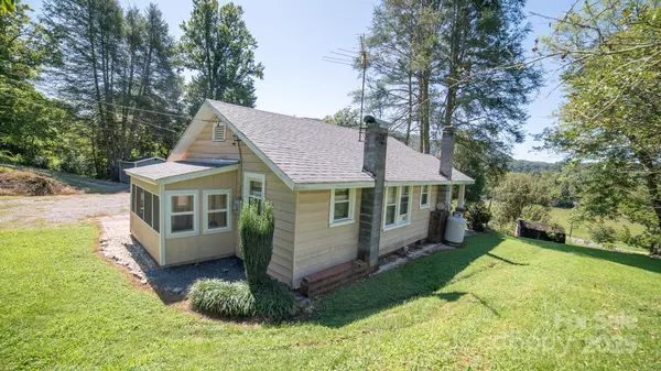 Lenoir, NC 28645,3015 SUN PL