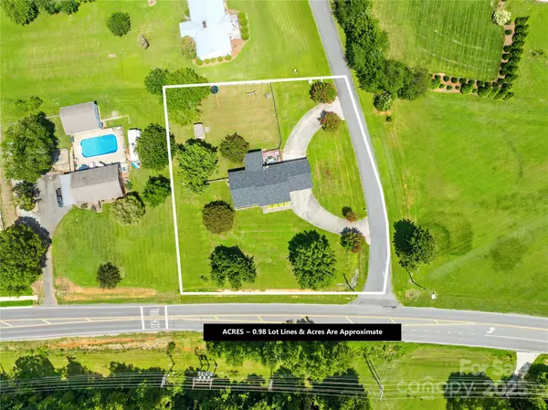 1505 Coddle Creek HWY, Mooresville, NC 28115