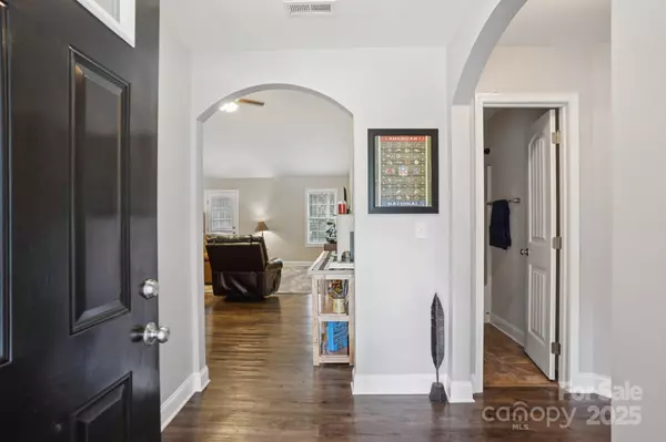 Oakboro, NC 28129,815 Faith ST