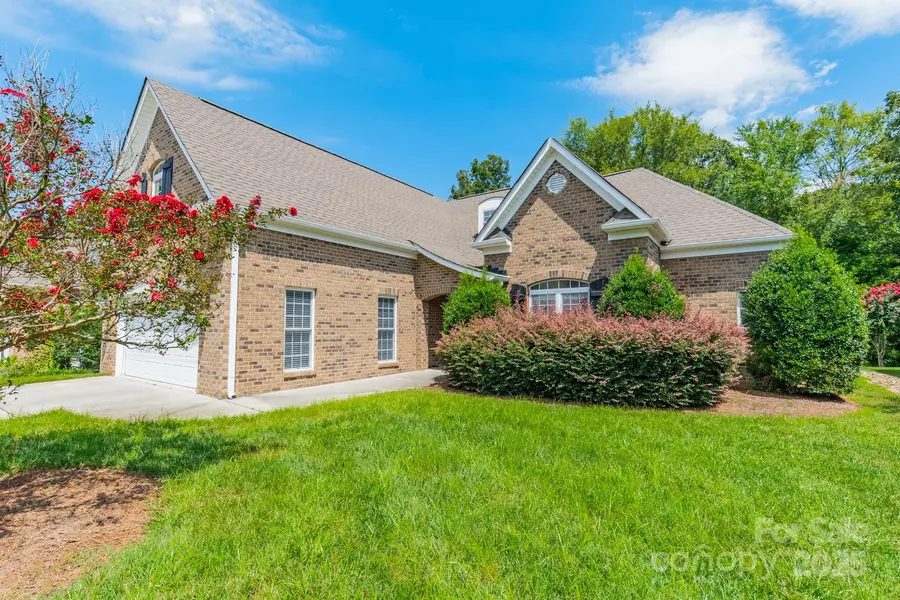 682 Cherry Hills PL, Rock Hill, SC 29730