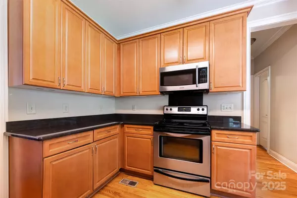 Charlotte, NC 28214,11004 Dipali CT