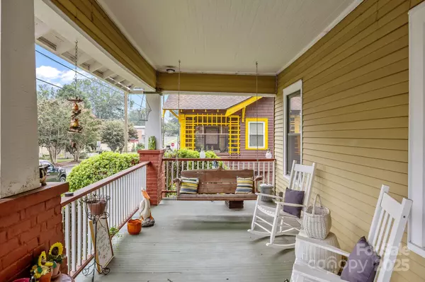 Salisbury, NC 28144,515 W Council ST