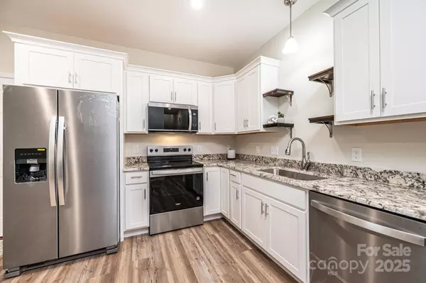 Lenoir, NC 28645,1214 Winter PL