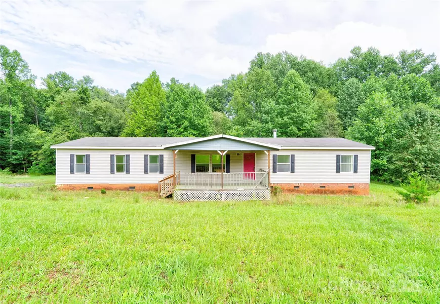 136 Foxhill DR, Kingstown, NC 28150