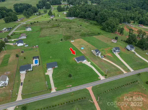 Lincolnton, NC 28092,1540 Null RD