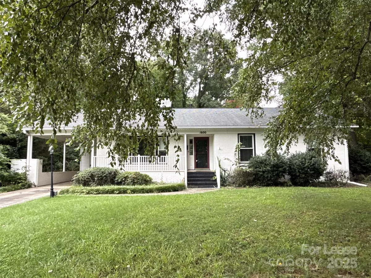 Charlotte, NC 28209,1600 Paddock CIR