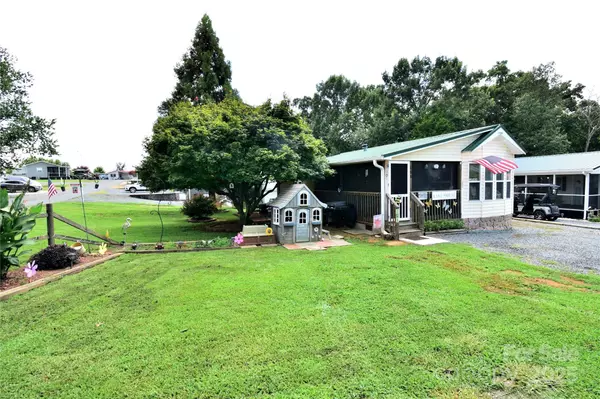 New London, NC 28127,101 Hummingbird CIR