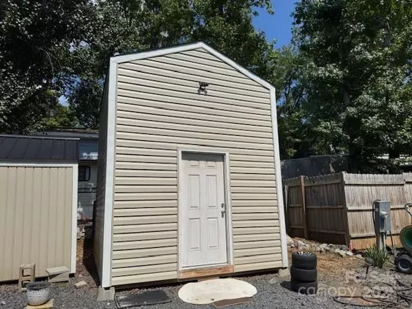 Mount Gilead, NC 27306,114 Redwood TRL