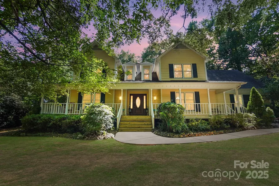 9921 Hanging Moss TRL, Mint Hill, NC 28227