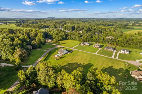 Mt Ulla, NC 28125,185 Bellingshire DR