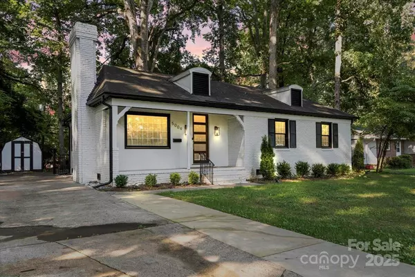 5009 Milford RD, Charlotte, NC 28210