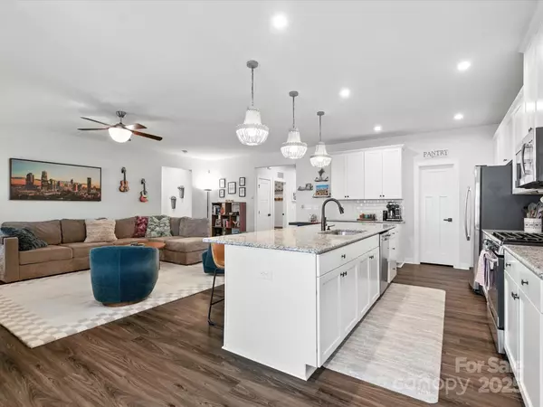 Huntersville, NC 28078,12607 Es Draper DR