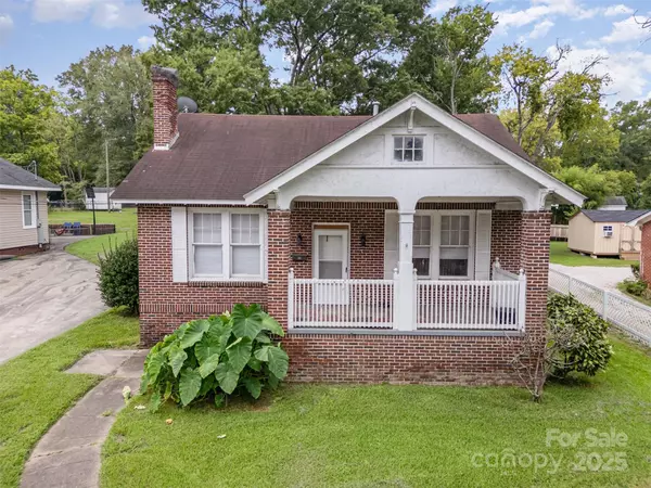 Chester, SC 29706,122 Henry ST