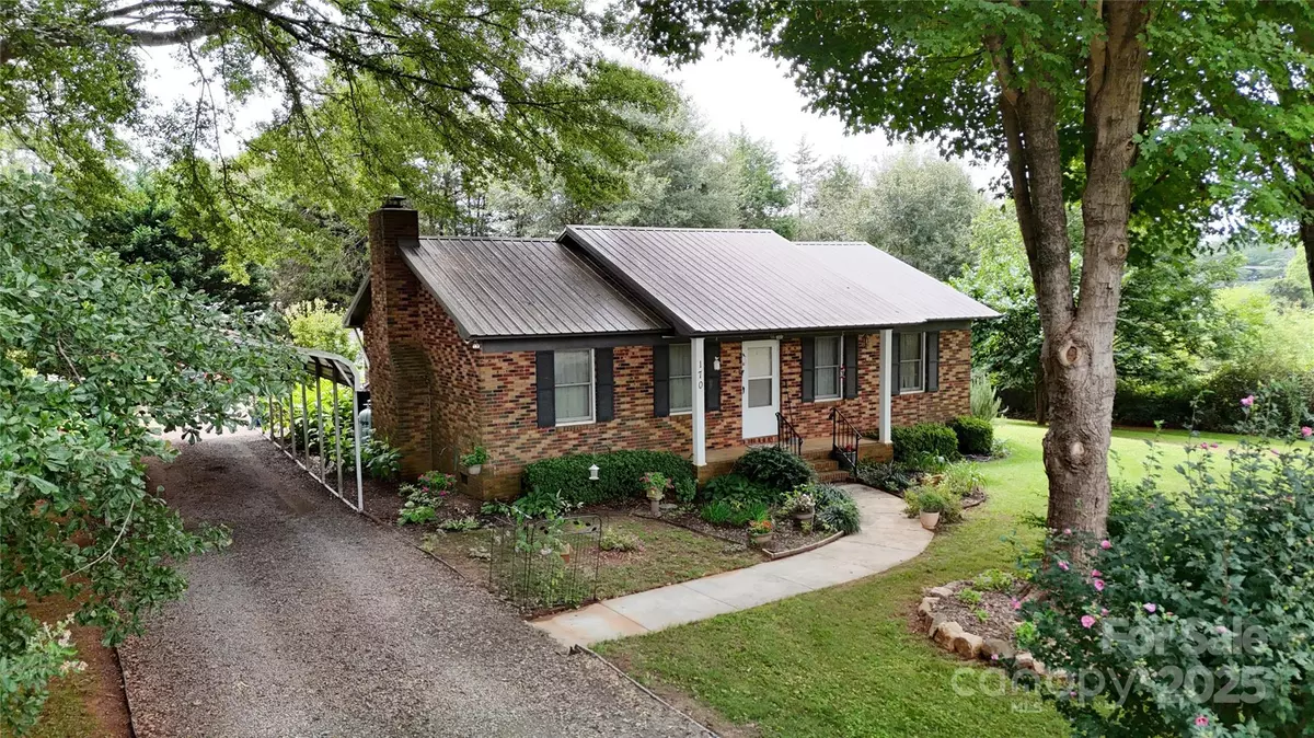 Lincolnton, NC 28092,170 Whitesides DR
