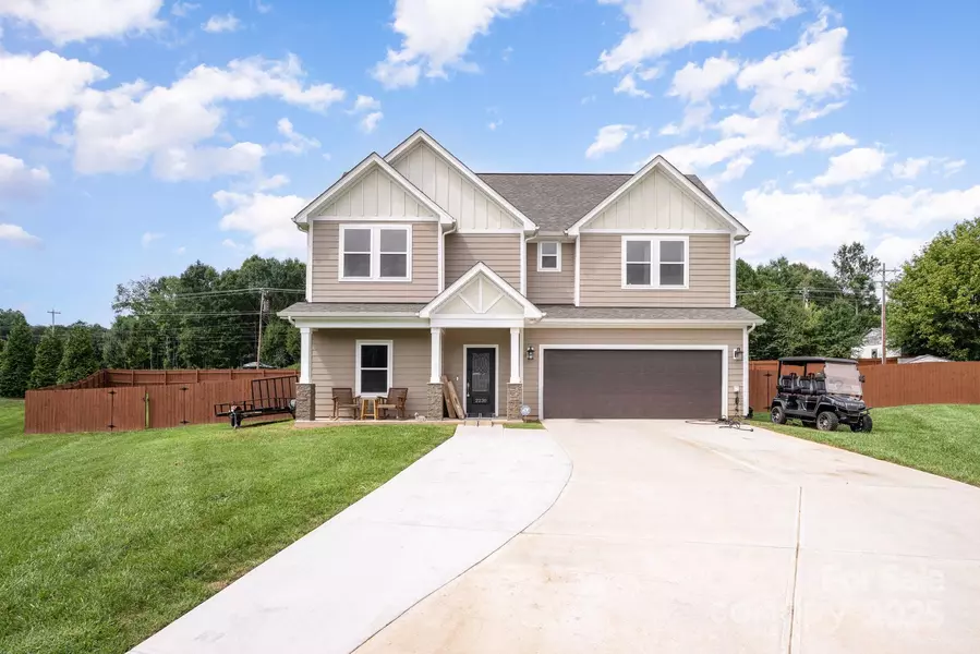 2230 Littlejohn TRL, Newton, NC 28658