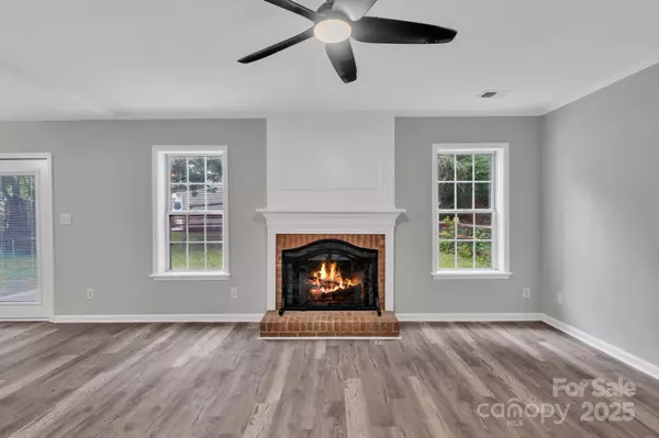 Charlotte, NC 28273,11440 Laurel View DR