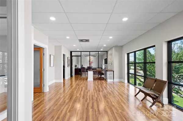 Cornelius, NC 28031,19810 W Catawba AVE #F2