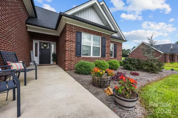 Bessemer City, NC 28016,2647 Puetts Chapel RD